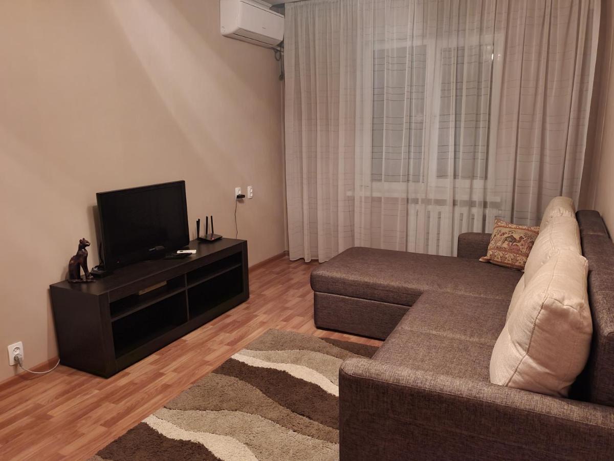 2-Х Комнатная Квартира Посуточно Çimkent Dış mekan fotoğraf